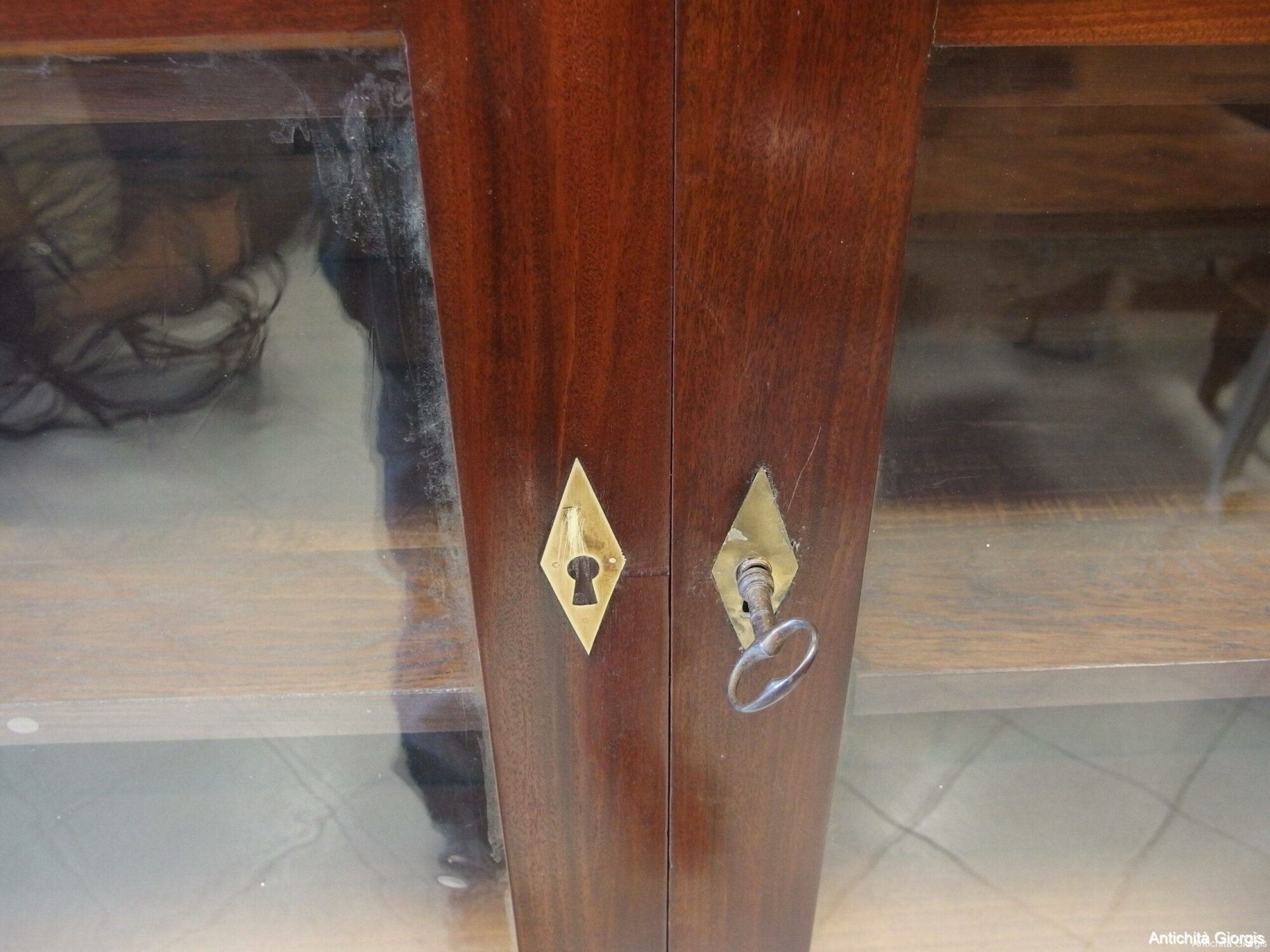 LIBRERIA A DUE PORTE IN MOGANO CON COLONNE PIENE STILE IMPERO EPOCA PRIMI 800 - immagine 9
