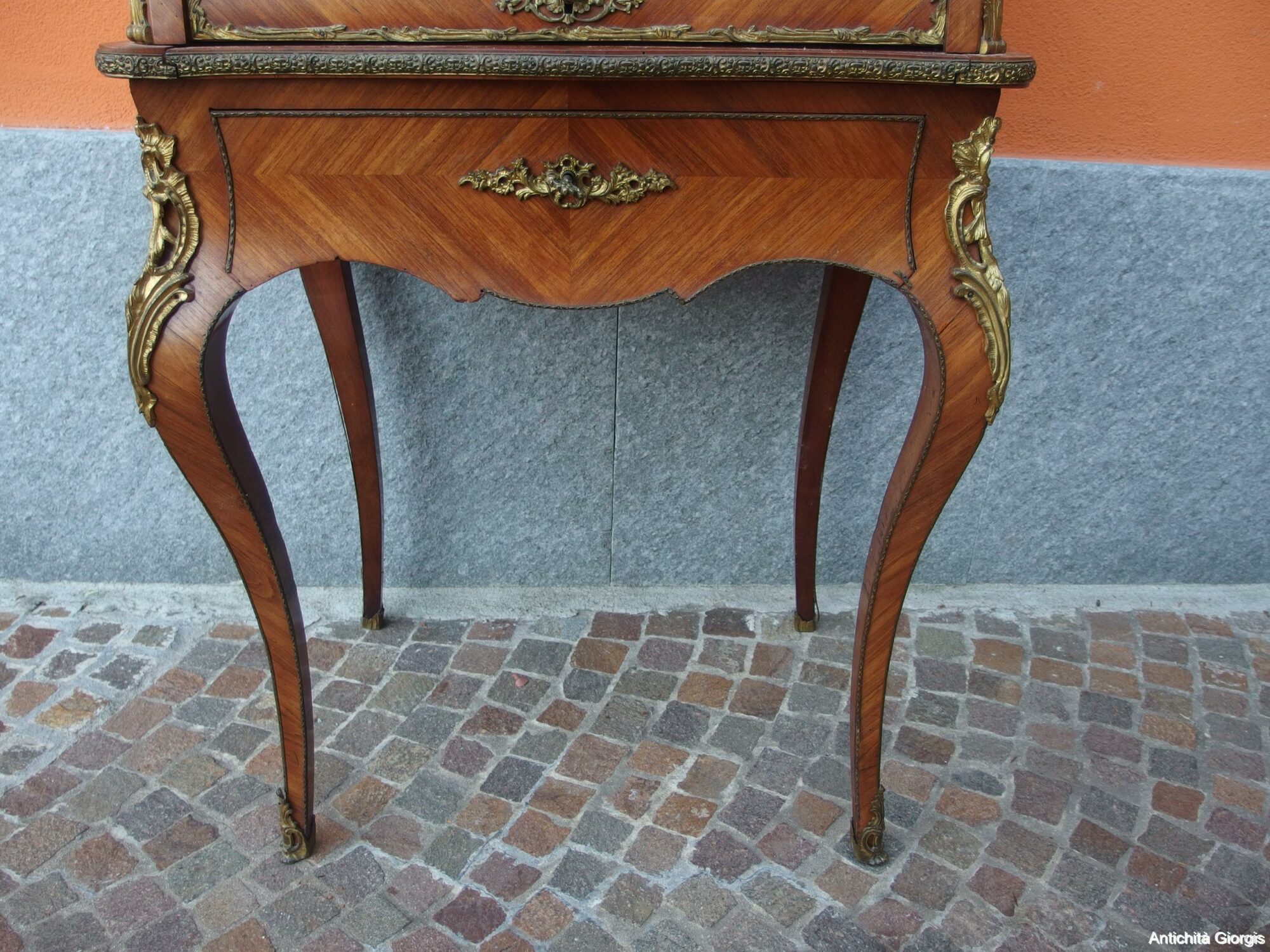 RIBALTA INTARSIATA  IN LEGNO DI ROSE STILE NAPOLEONE III - immagine 23
