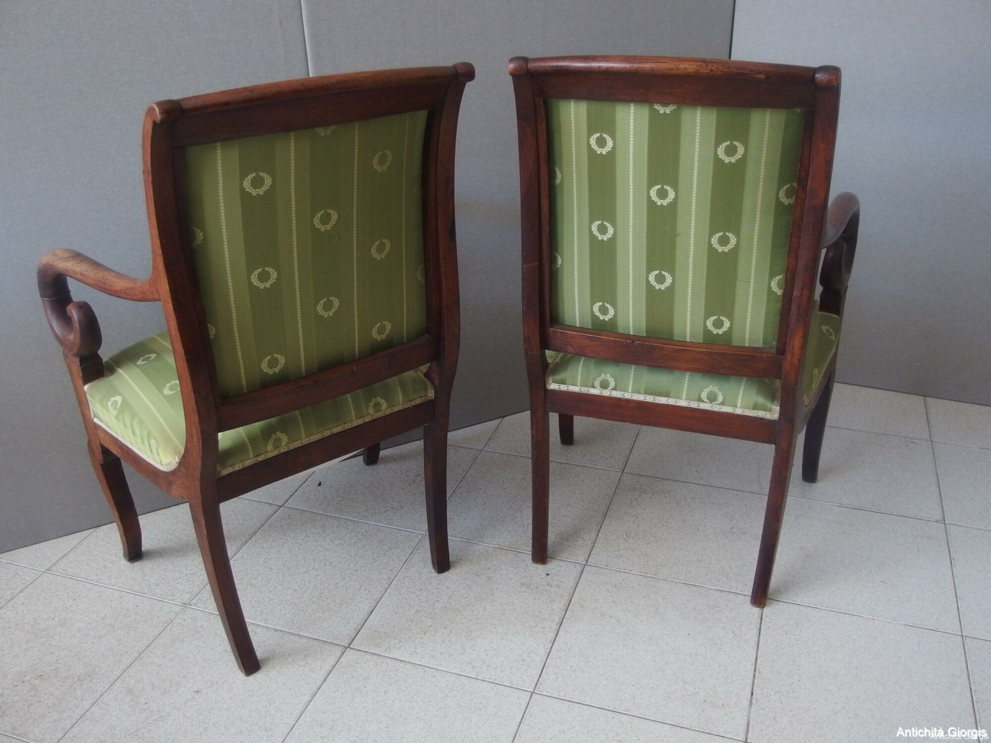 COPPIA DI POLTRONE STILE IMPERO IN NOCE EPOCA 800 - immagine 4