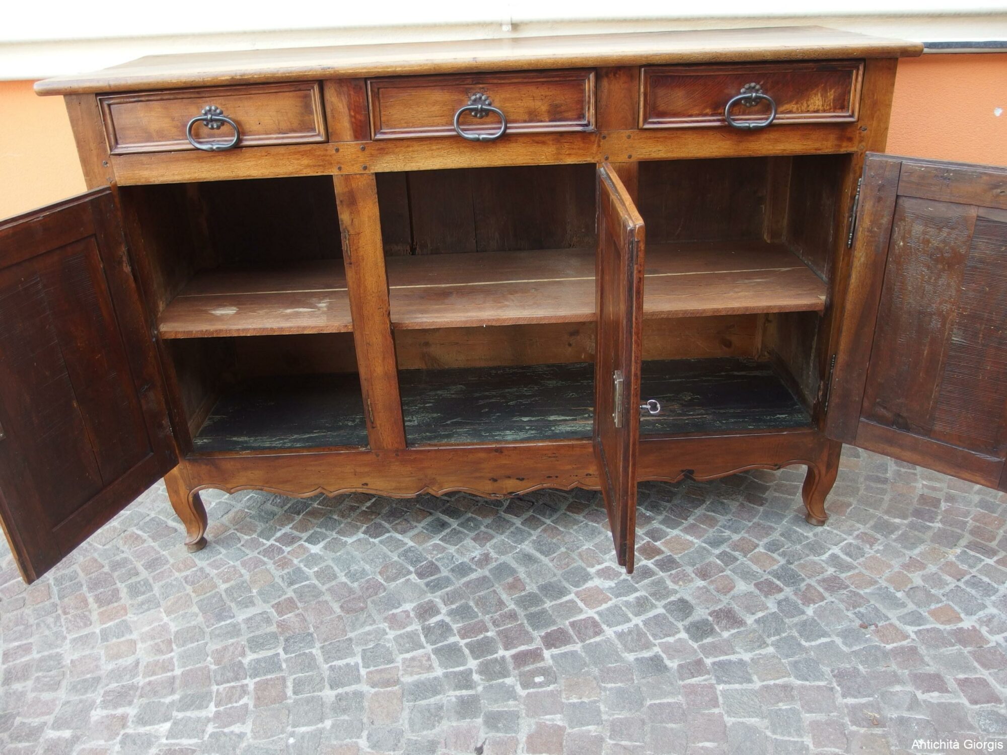 CREDENZA IN NOCE A TRE PORTE EPOCA PRIMI 800 - immagine 10