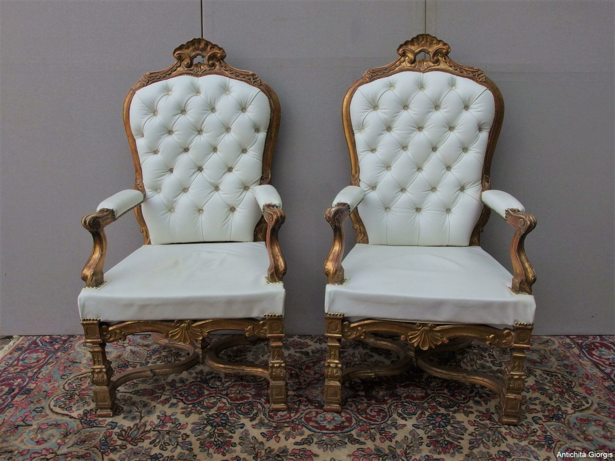 COPPIA DI POLTRONE DORATE STILE LUIGI XV EPOCA 700 FRANCIA