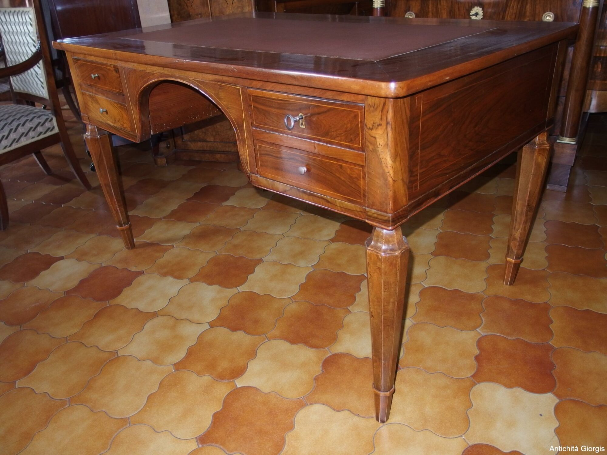 SCRIVANIA DA CENTRO IN RADICA DI NOCE STILE LUIGI XVI 800 - immagine 12