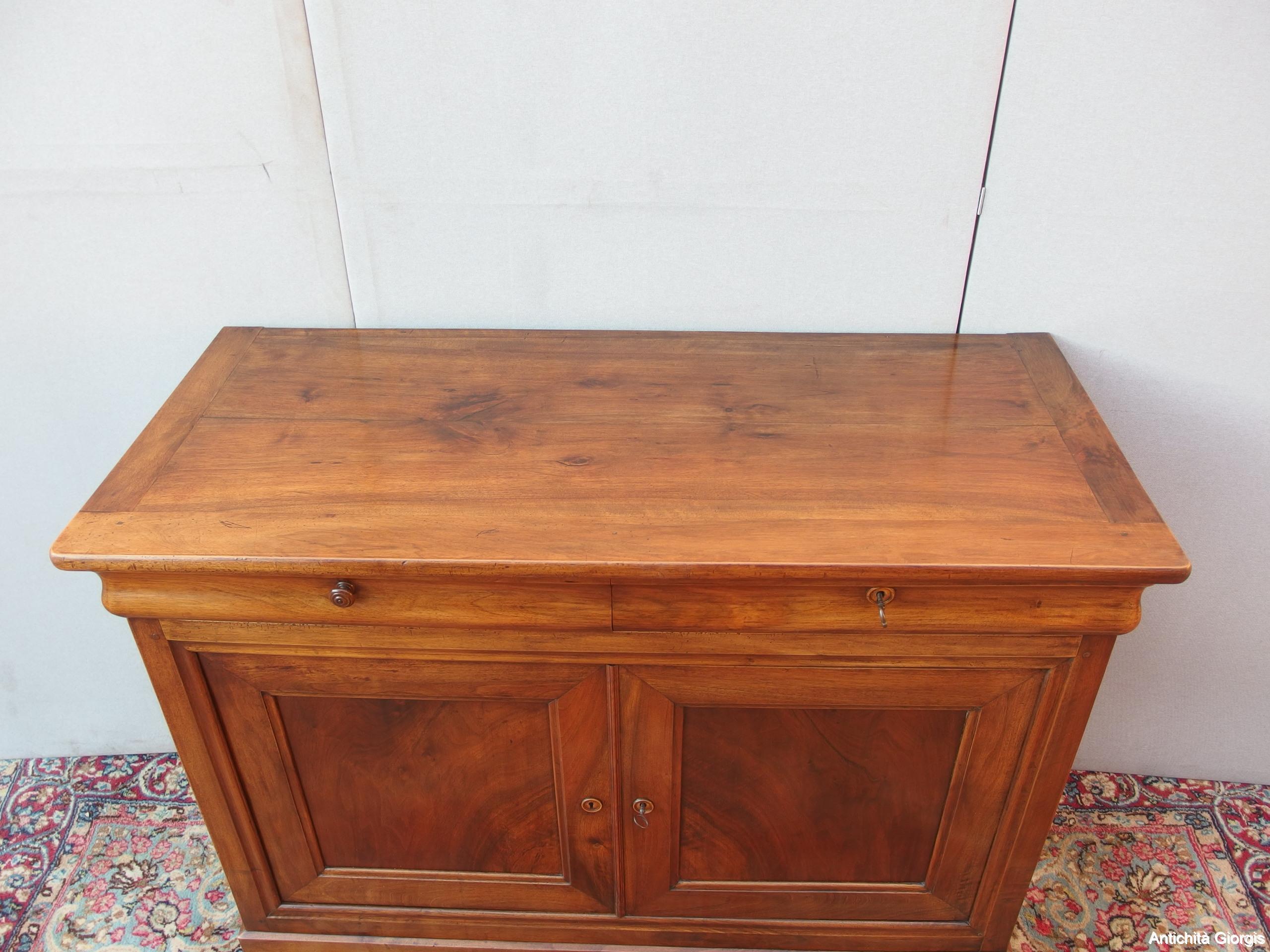 CREDENZA CAPUCCINA IN NOCE A DUE PORTE EPOCA 800 RESTAURATA - immagine 4