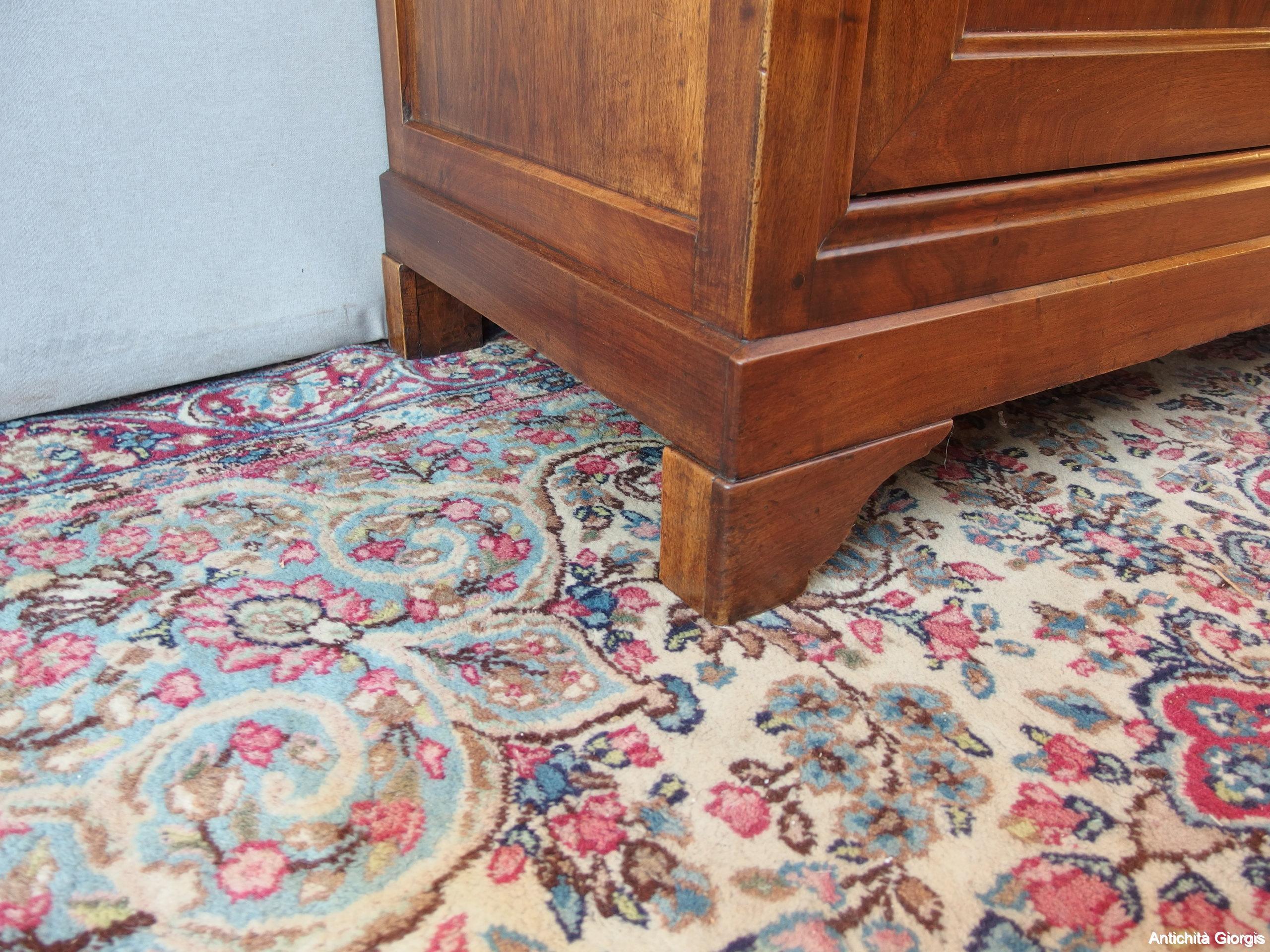 CREDENZA CAPUCCINA IN NOCE A DUE PORTE EPOCA 800 RESTAURATA - immagine 11