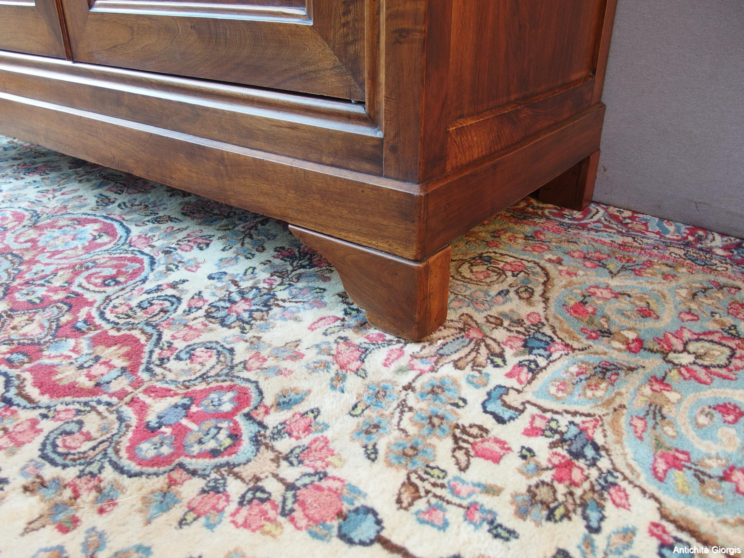 CREDENZA CAPUCCINA IN NOCE A DUE PORTE EPOCA 800 RESTAURATA - immagine 13