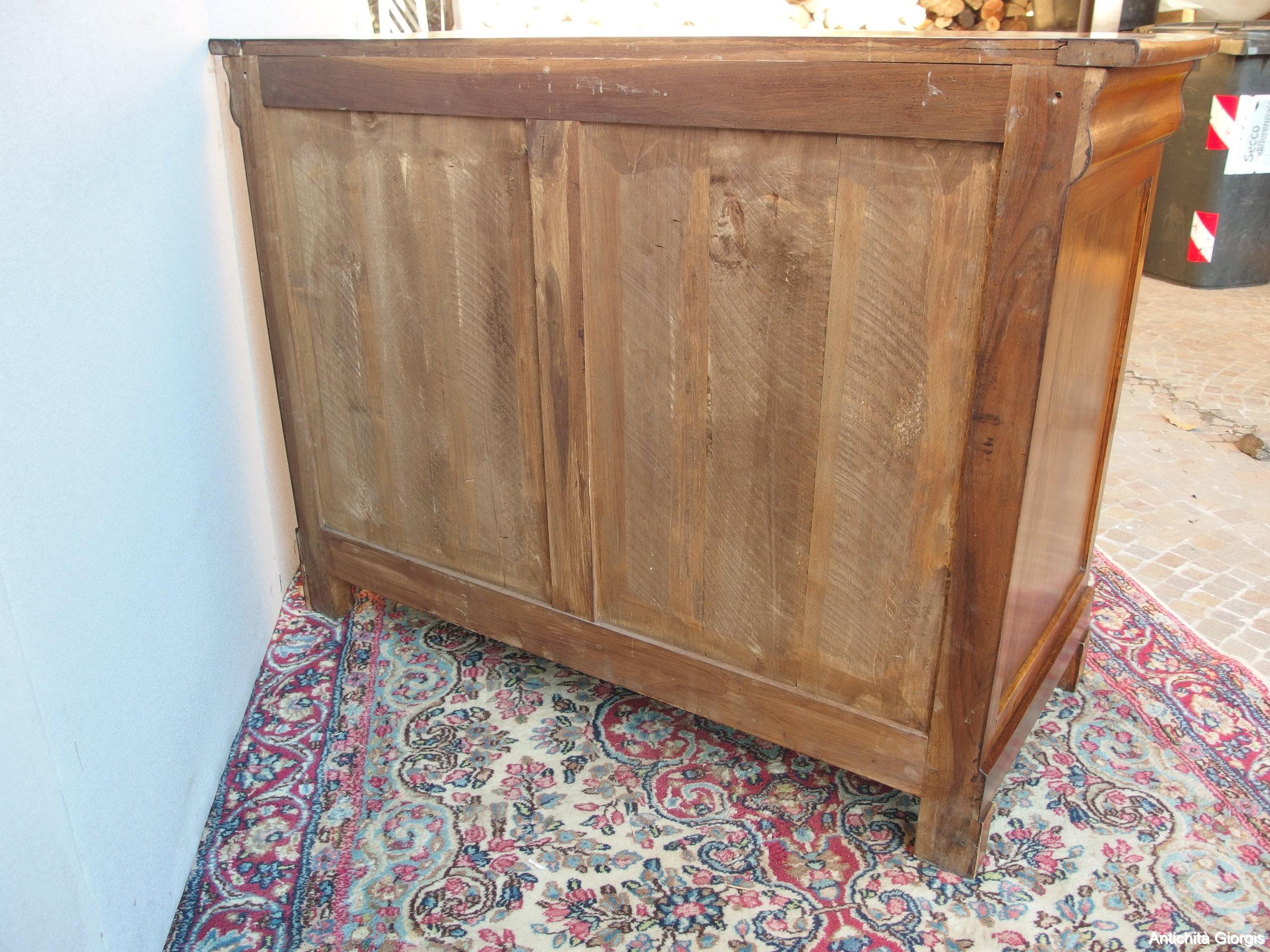 CREDENZA CAPUCCINA IN NOCE A DUE PORTE EPOCA 800 RESTAURATA - immagine 15