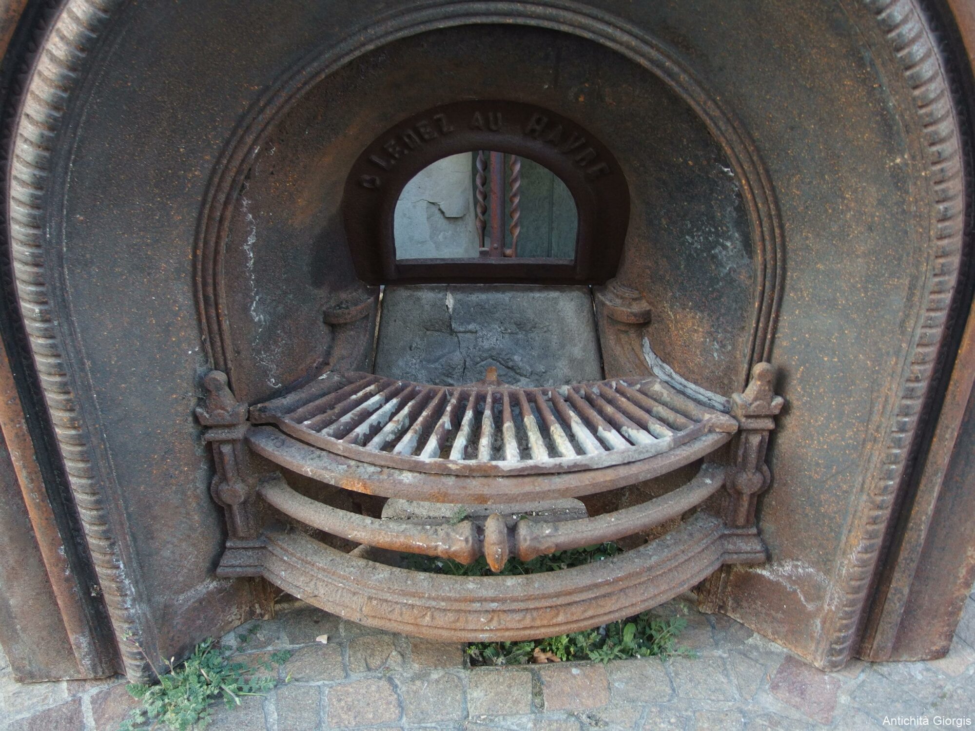 CAMINO IN  GHISA EPOCA 800 - immagine 3