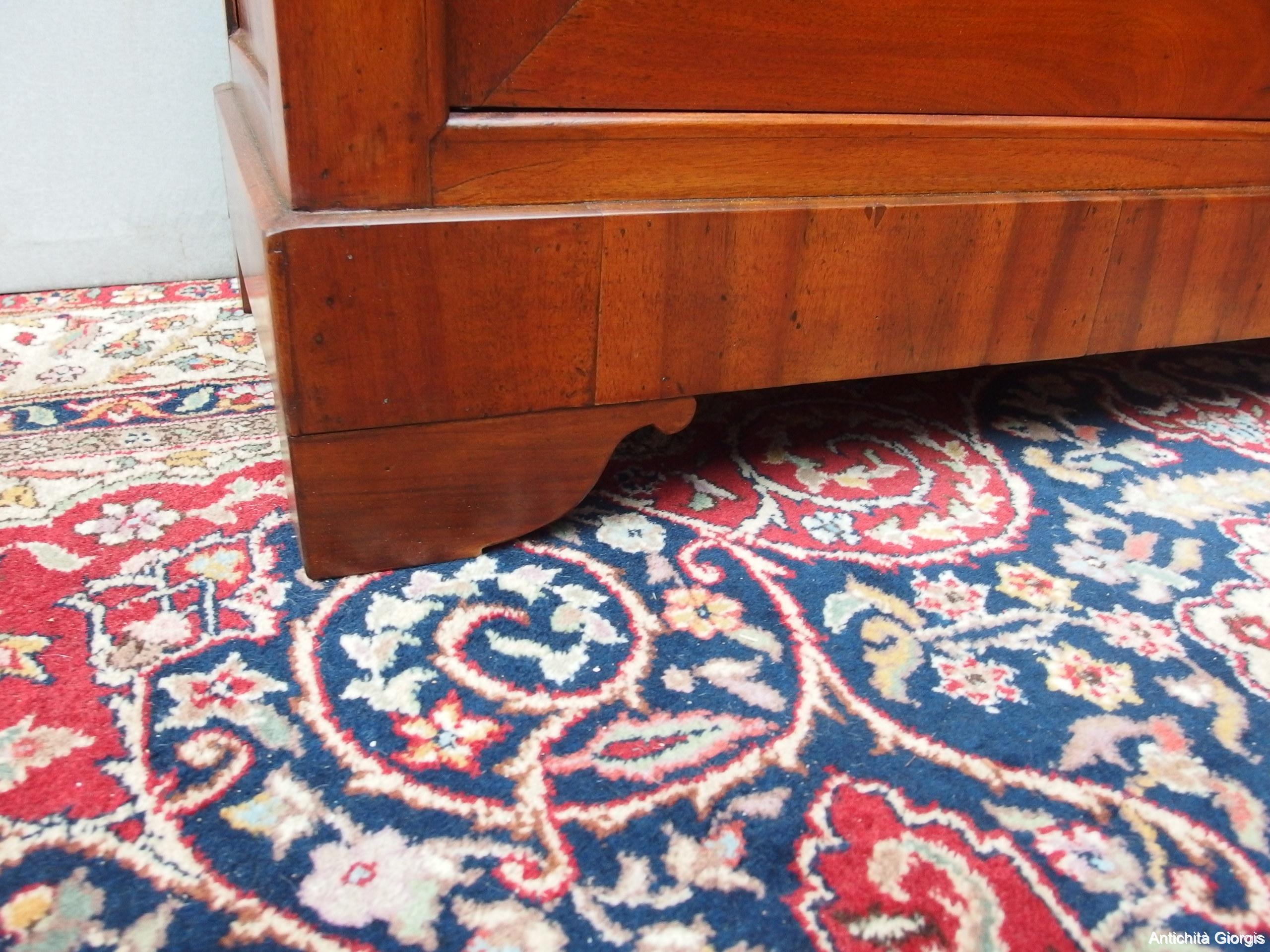 CREDENZA IN NOCE A TRE CASSETTI E DUE PORTE EPOCA 800 RESTAURATA - immagine 18