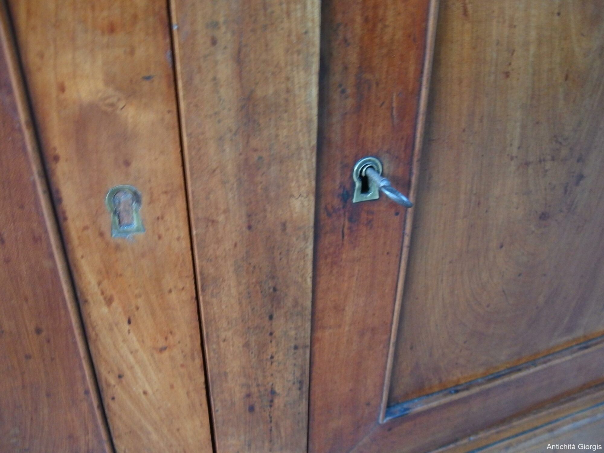 CREDENZA A TRE PORTE IN CILIEGIO RESTAURATA EPOCA 800 CARLO X - immagine 15