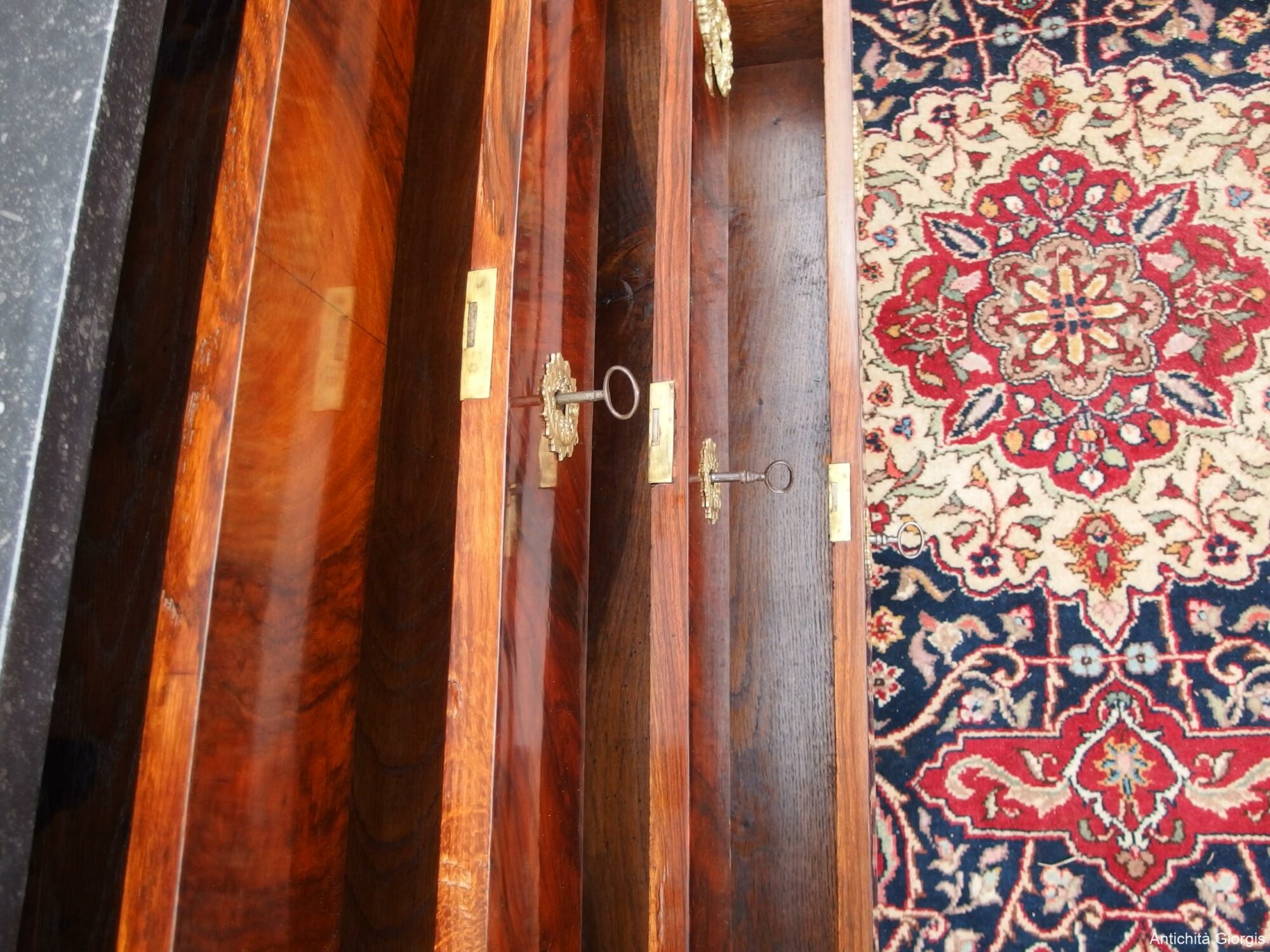 CASSETTONE STILE IMPERO  LASTRONATO IN NOCE RESTAURATO - immagine 13