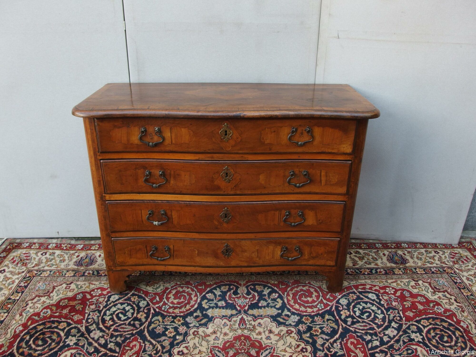 CASSETTONE PIEMONTESE IN NOCE A FORMELLE EPOCA 700