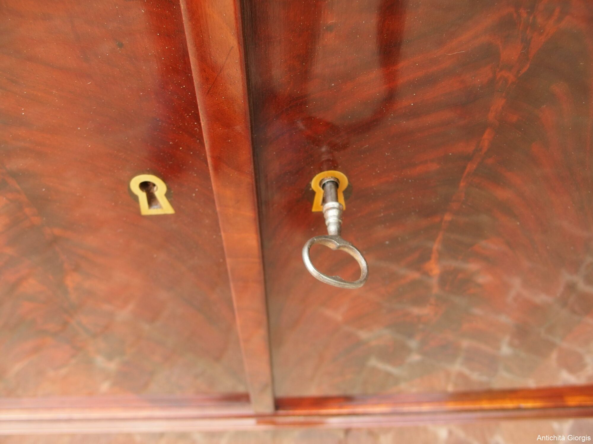 CREDENZA IN STILE IMPERO COLONNE PIENE IN PIUMA DI MOGANO RETAURATA FRANCIA - immagine 10