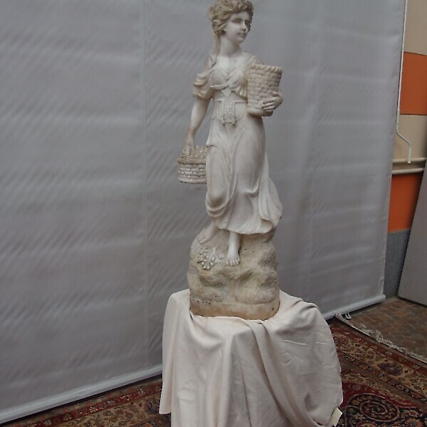 STATUA IN MARMO DI CARRARA FIGURA FEMMINILE EPOCA FINE 800 FRANCIA