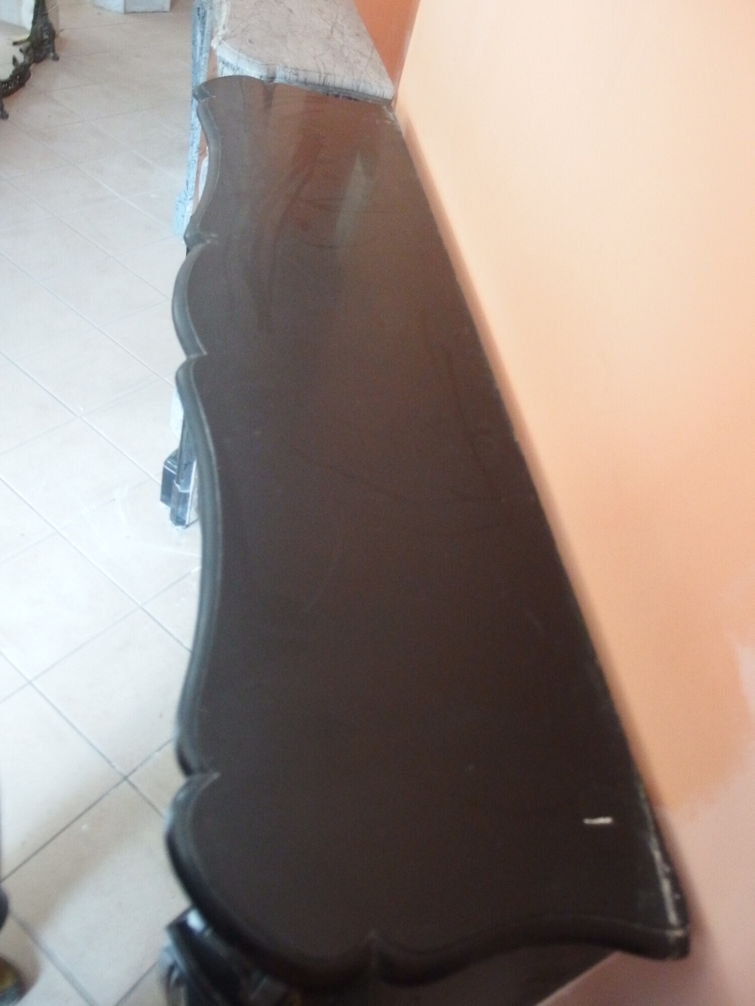 Camino in marmo nero stile Luigi xv Francia