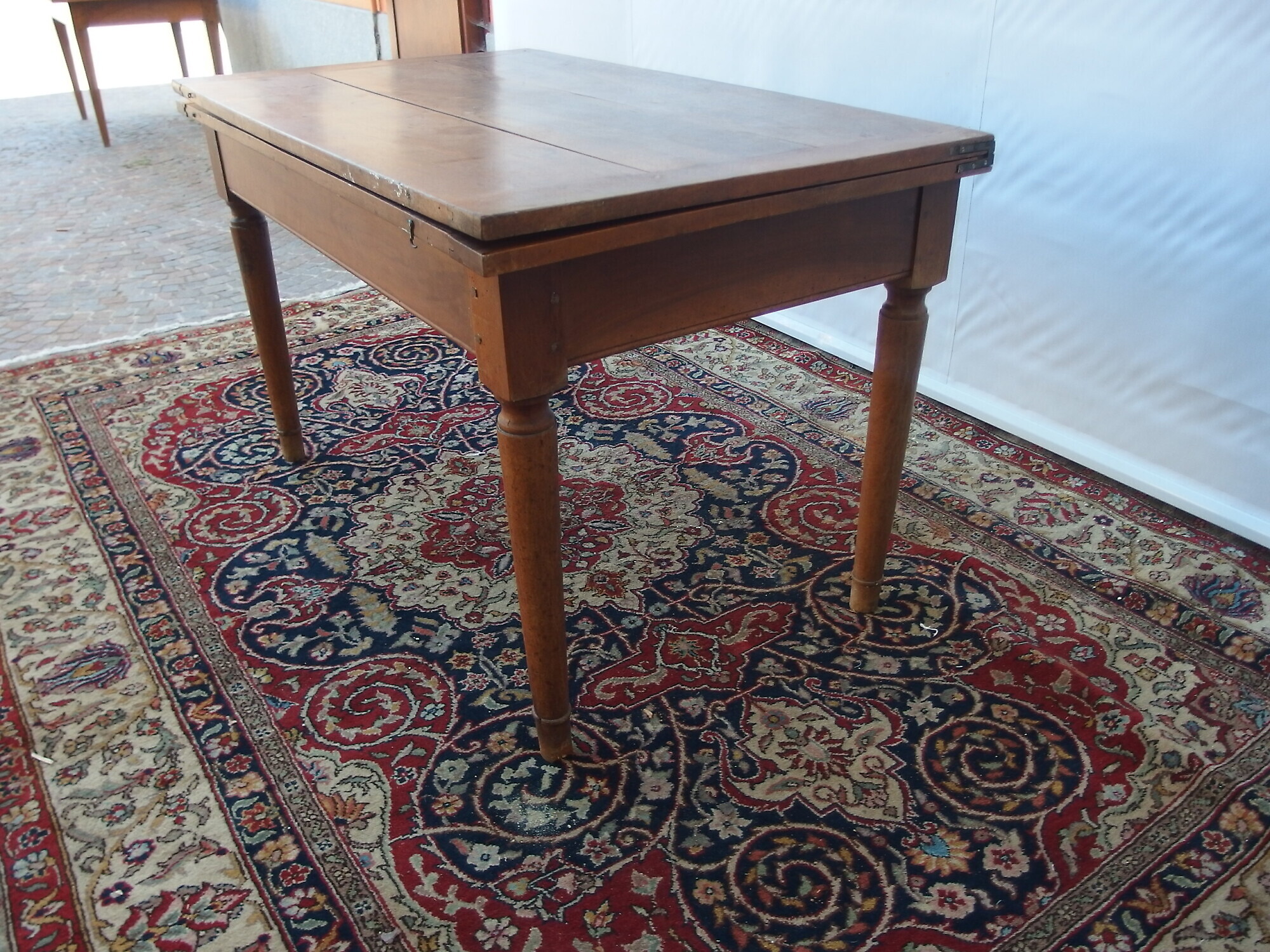 TAVOLO A LIBRO IN NOCE STILE DIRETTORIO EPOCA 800