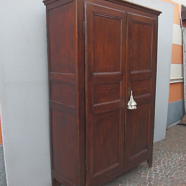 ARMADIO RUSTICO DA MONTAGNA A DUE ANTE IN PIOPPO EPOCA 800