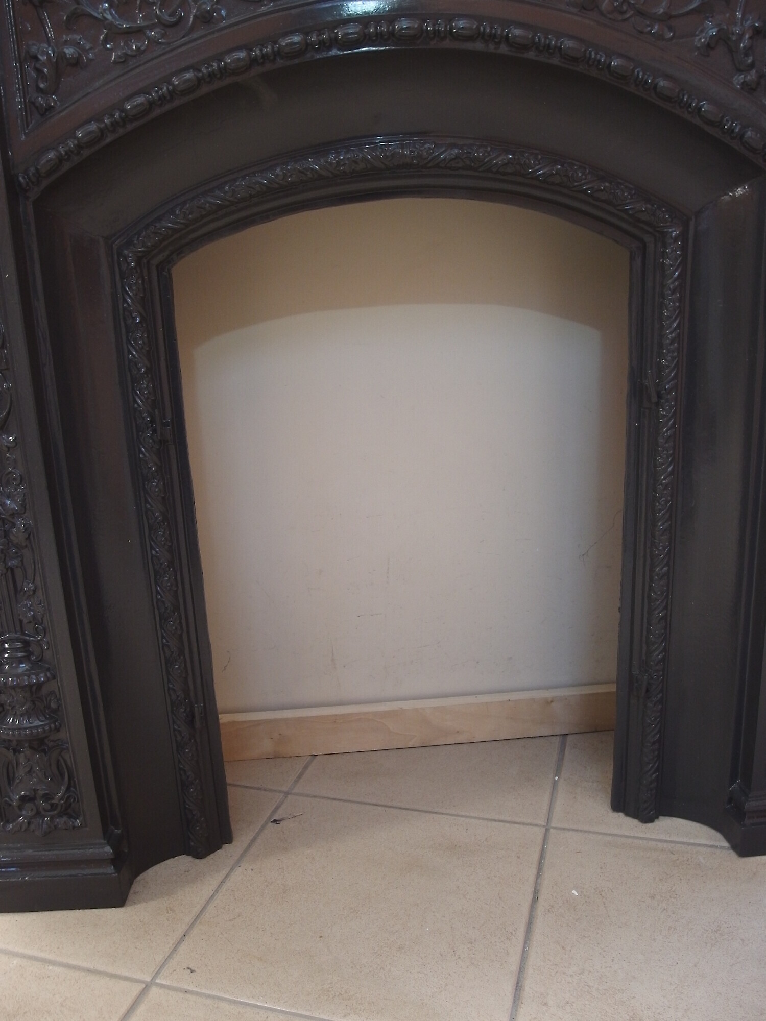 PICCOLO CAMINO IN GHISA FINE 800 FRANCIA