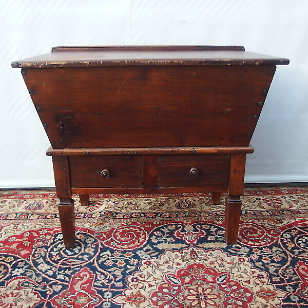 PICCOLA MADIA IN CASTAGNO STILE LUIGI XVI PIEMONTESE