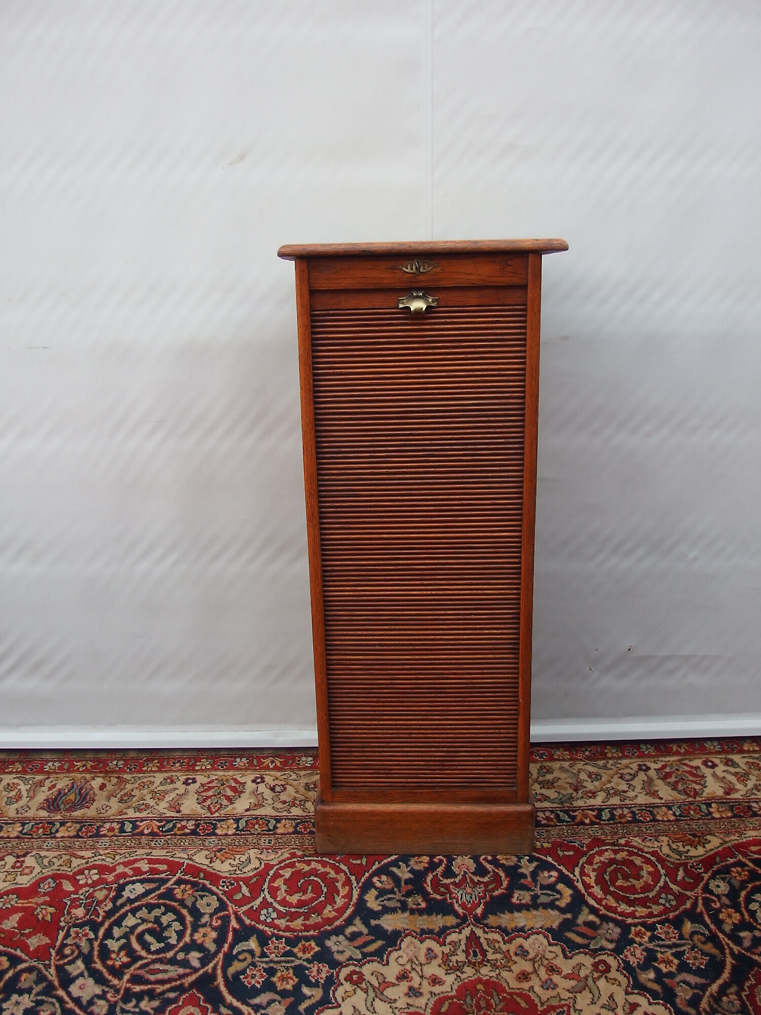 SERRANDINA IN ROVERE DA UFFICIO