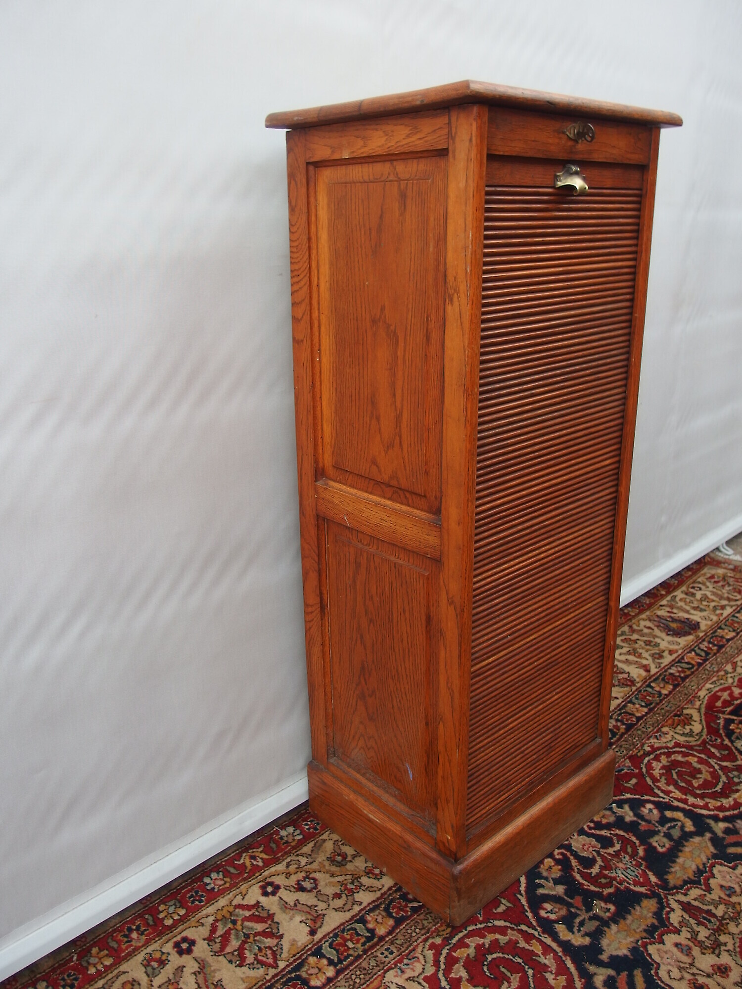 SERRANDINA IN ROVERE DA UFFICIO