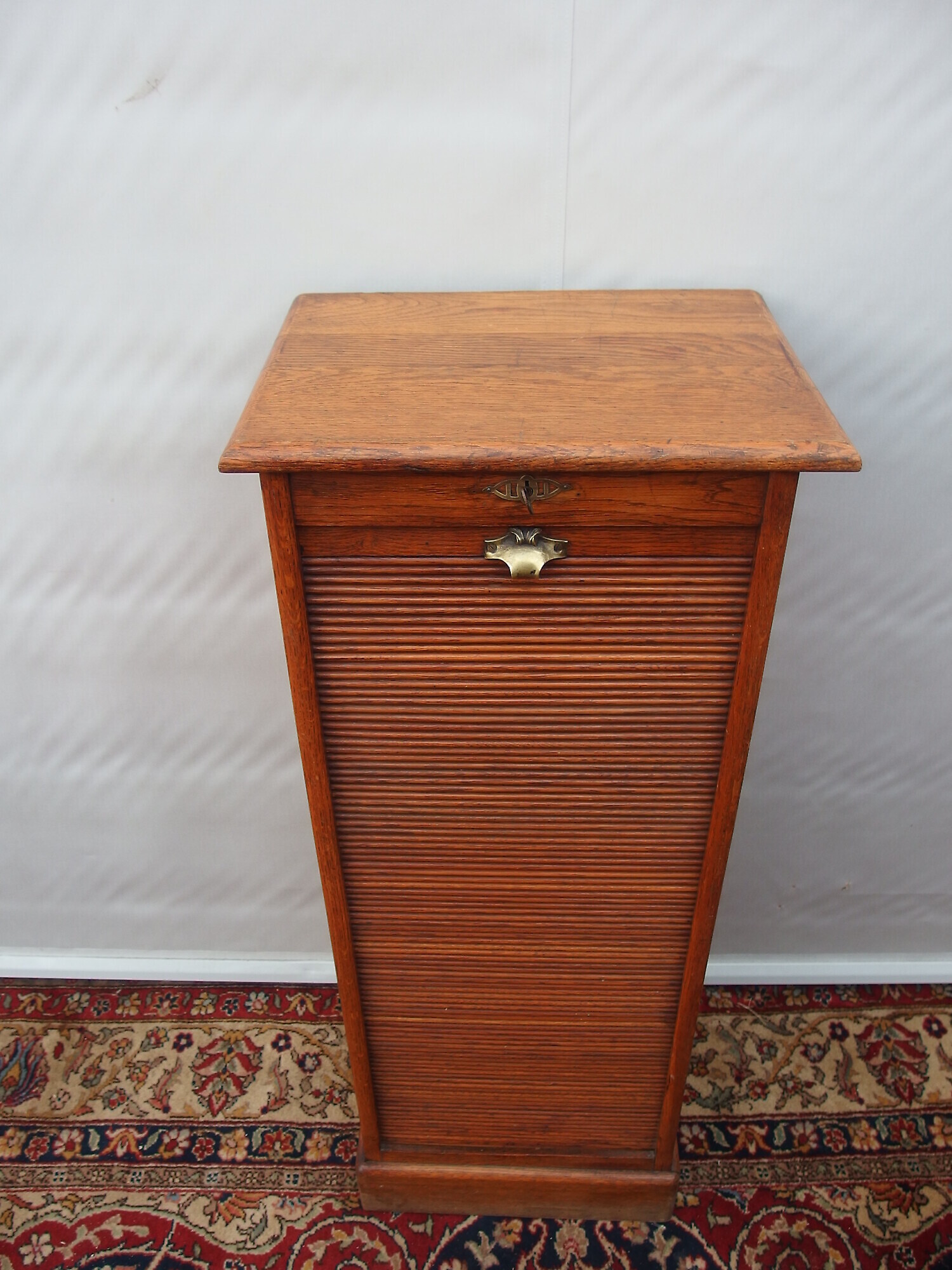 SERRANDINA IN ROVERE DA UFFICIO