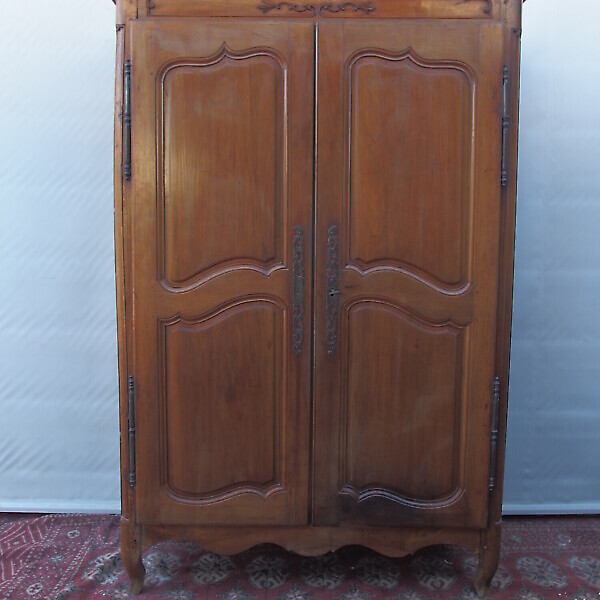 ARMADIO A DUE PORTE IN NOCE STILE PROVENZALE EPOCA 800 FRANCIA