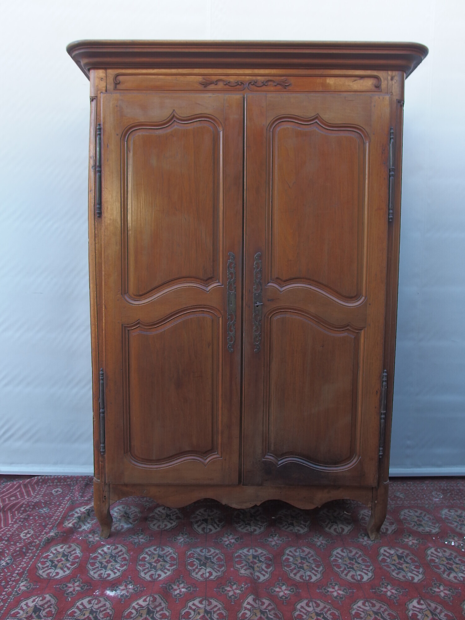ARMADIO A DUE PORTE IN NOCE STILE PROVENZALE EPOCA 800 FRANCIA